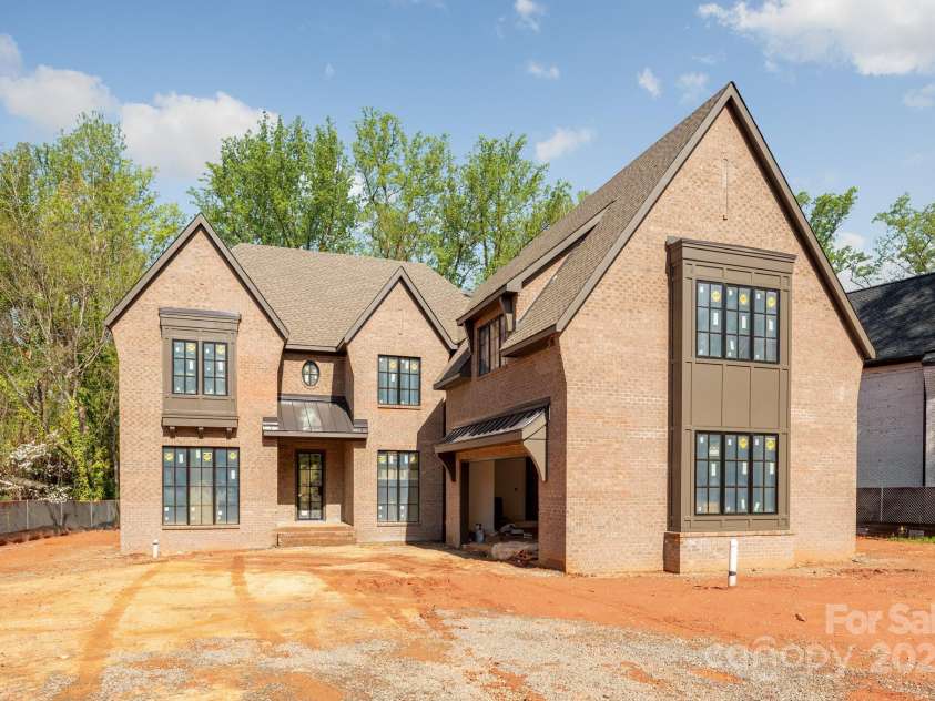 412 Jefferson Drive, Charlotte, NC 28270.  MLS# CAR4240486, YatesRealty ID 3965. 