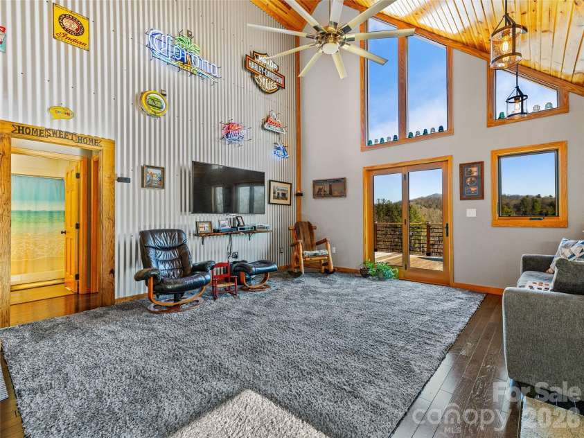 143 Fox Grape Hollow Road, Mars Hill, NC 28754.  MLS# CAR4397871, YatesRealty ID 39652. 