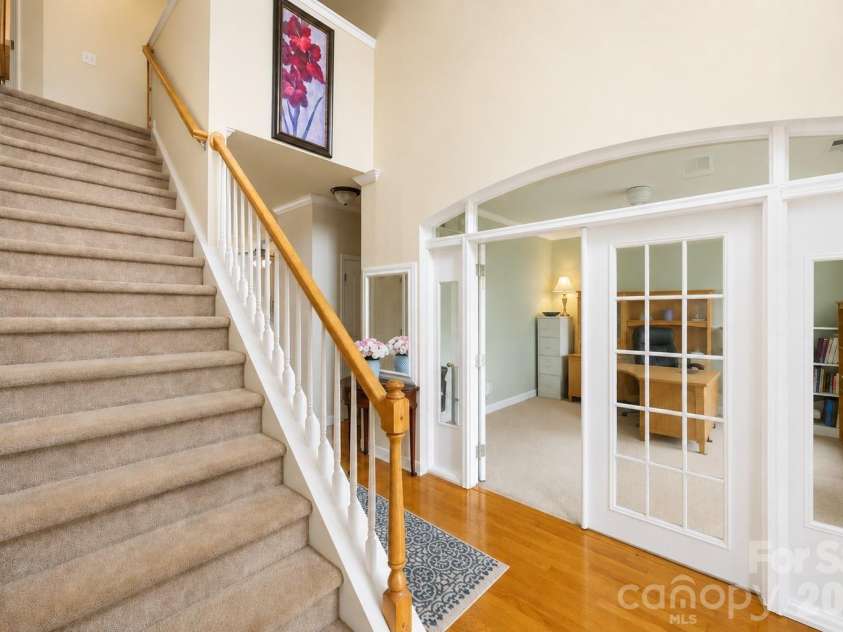 1086 Arrowhead Drive, Concord, NC 28025.  MLS# CAR4397947, YatesRealty ID 39653. 