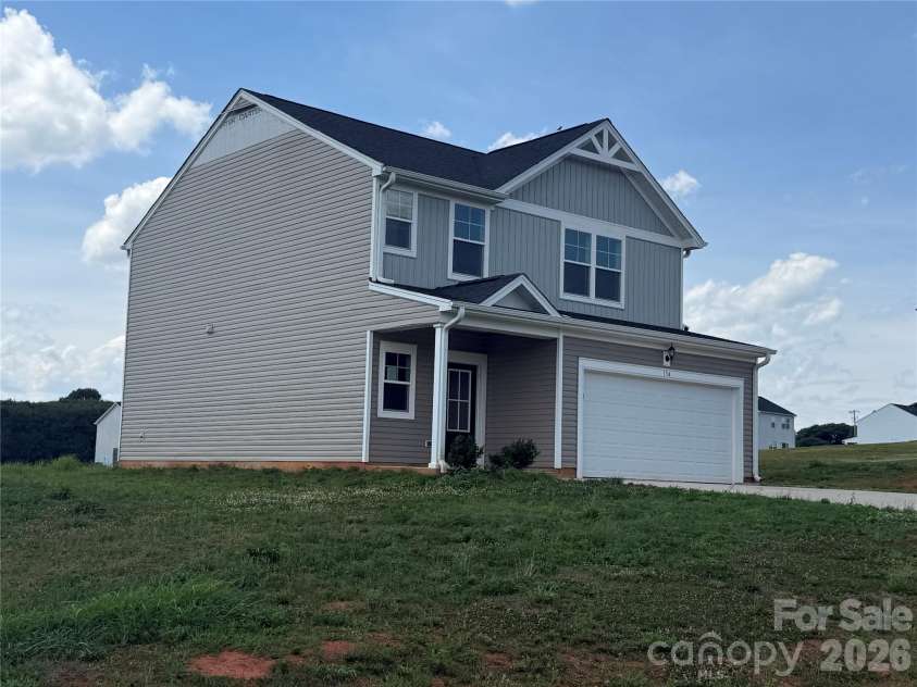 134 Peppervine Lane, Statesville, NC 28625.  MLS# CAR4406623, YatesRealty ID 39655. 