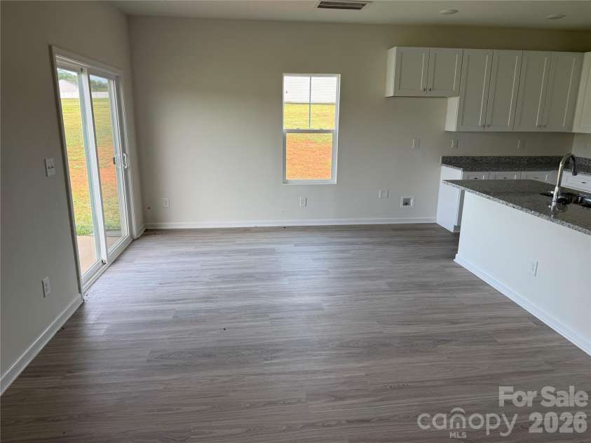 134 Peppervine Lane, Statesville, NC 28625.  MLS# CAR4406623, YatesRealty ID 39655. 