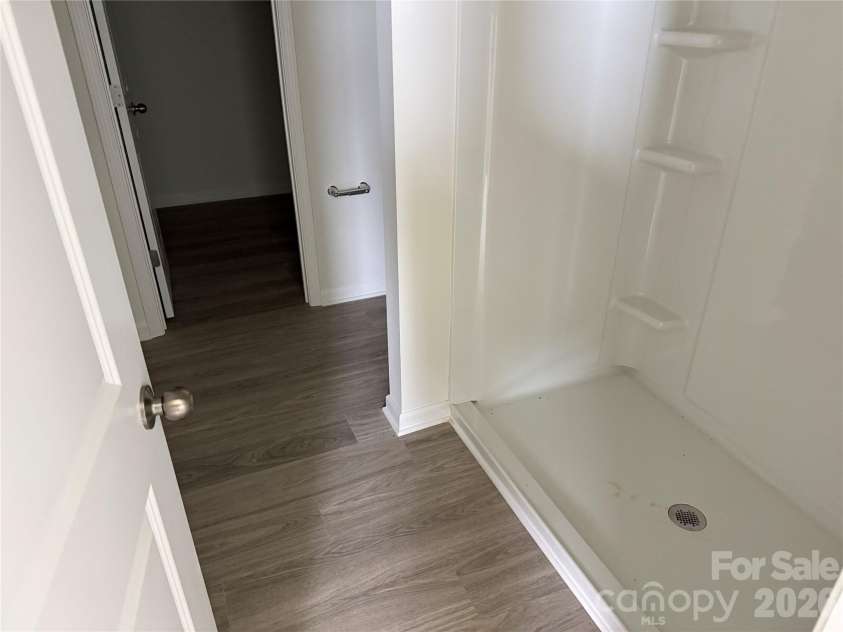 134 Peppervine Lane, Statesville, NC 28625.  MLS# CAR4406623, YatesRealty ID 39655. 