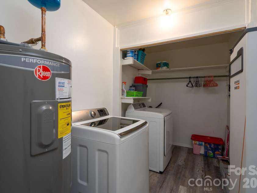 755 Edgerton Drive, Charlotte, NC 28213.  MLS# CAR4404783, YatesRealty ID 39658. Laundry/Storage Area
