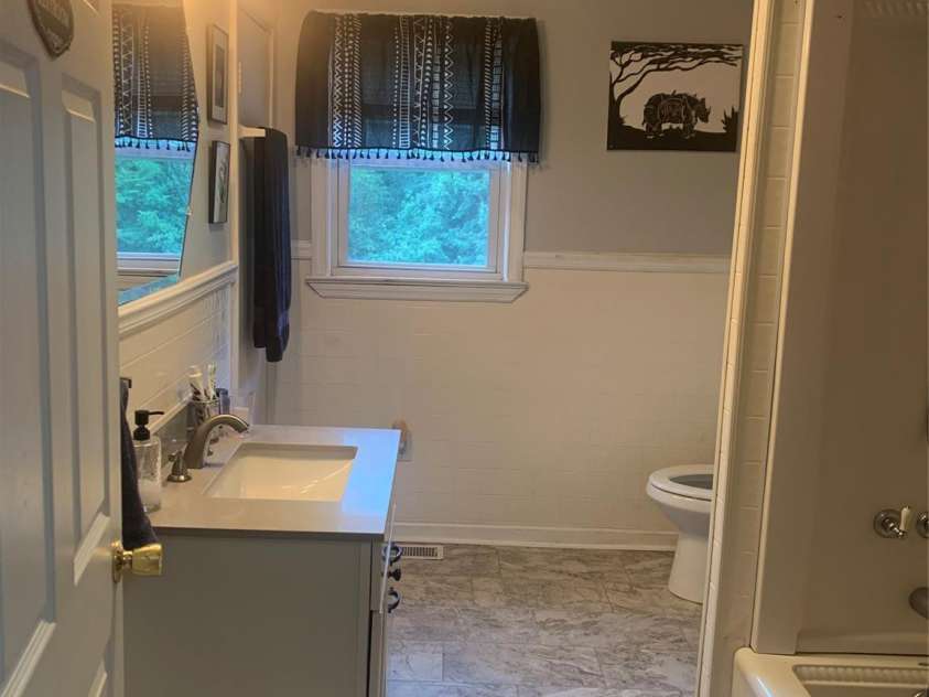 3300 Sheely Road, Lenoir, NC 28645.  MLS# CAR4399901, YatesRealty ID 39659. 