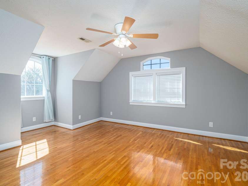2617 Surrey Drive, Lincolnton, NC 28092.  MLS# CAR4347781, YatesRealty ID 3966. 