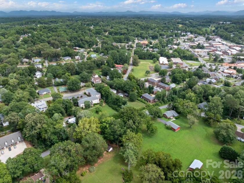 232 Maple Street, Rutherfordton, NC 28139.  MLS# CAR4407225, YatesRealty ID 39661. 