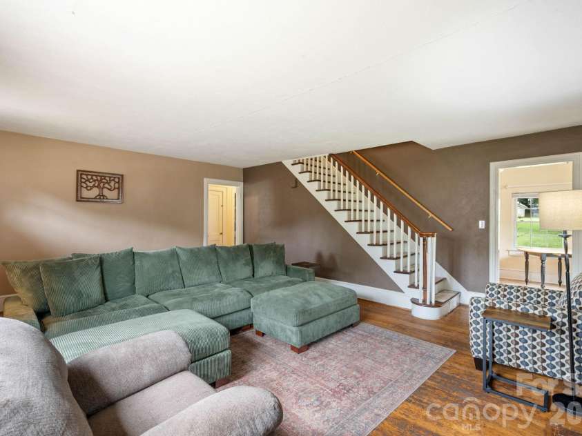 232 Maple Street, Rutherfordton, NC 28139.  MLS# CAR4407225, YatesRealty ID 39661. 