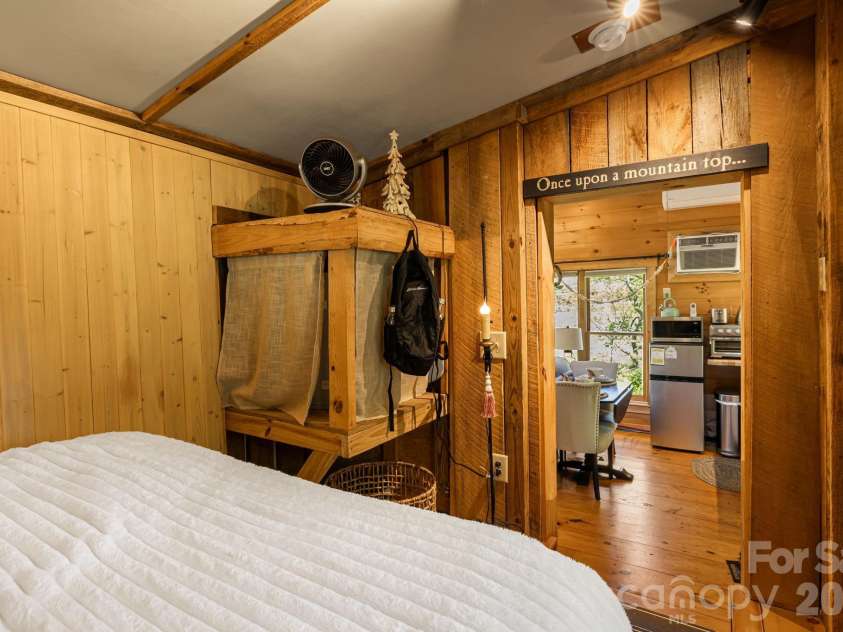 107  111 Hougie Heaven Lane, Franklin, NC 28734.  MLS# CAR4407201, YatesRealty ID 39662. 