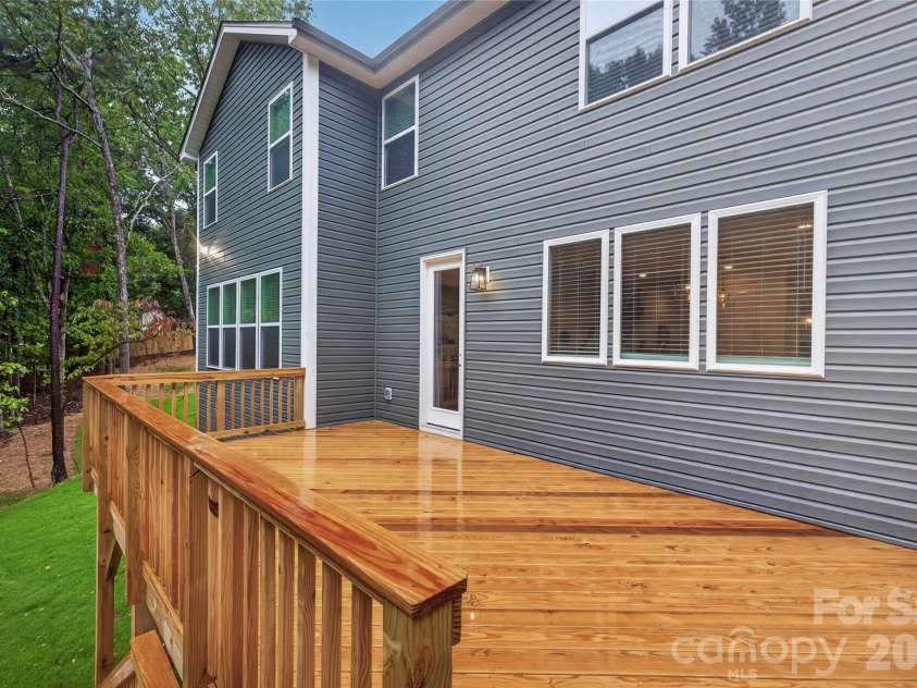 1260 Wilma Drive, Lancaster, SC 29720.  MLS# CAR4407323, YatesRealty ID 39663. 