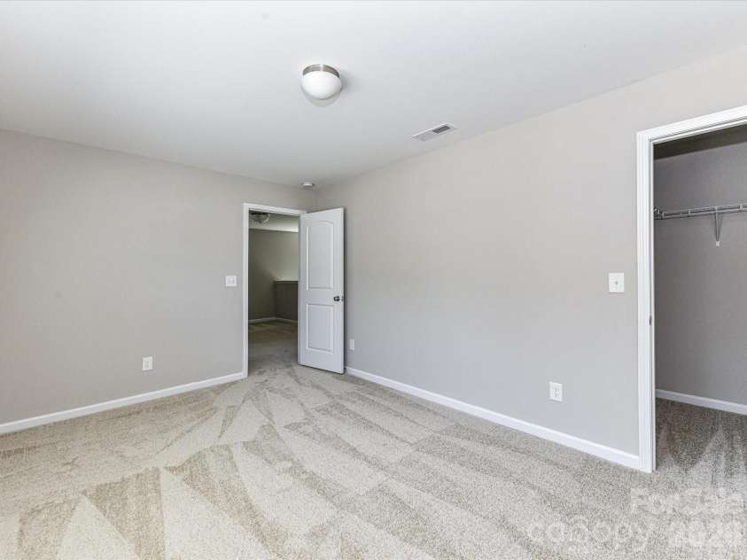 104 Trissy Court, Statesville, NC 28625.  MLS# CAR4407366, YatesRealty ID 39669. 