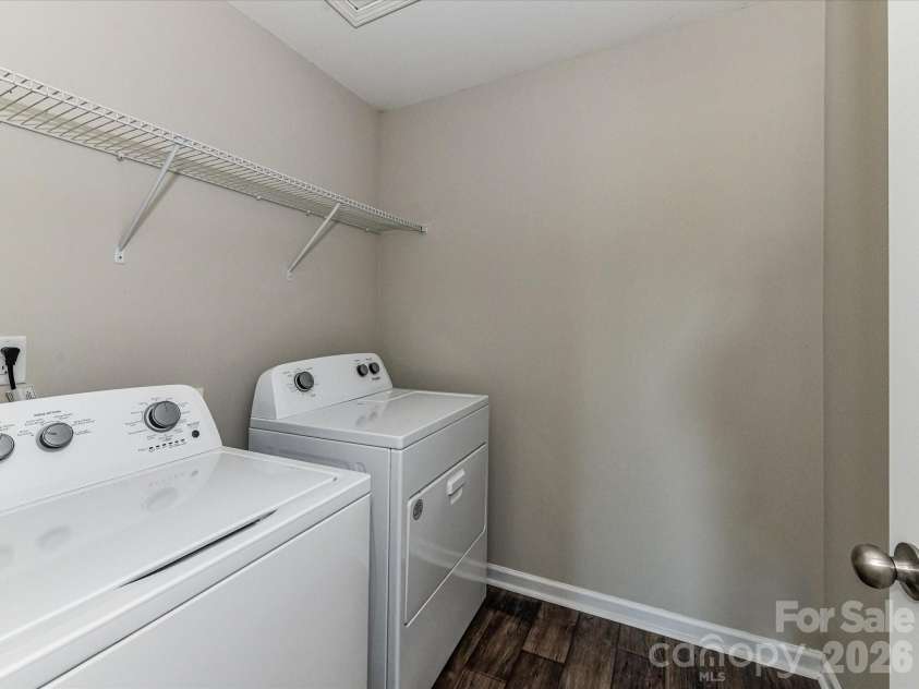104 Trissy Court, Statesville, NC 28625.  MLS# CAR4407366, YatesRealty ID 39669. 