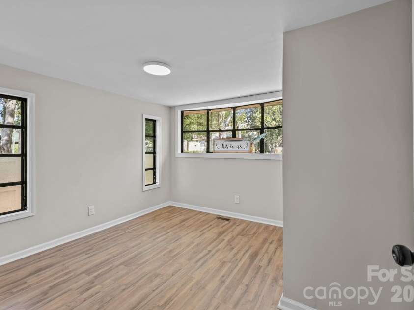 1315 King Road, Salisbury, NC 28146.  MLS# CAR4305075, YatesRealty ID 3967. 