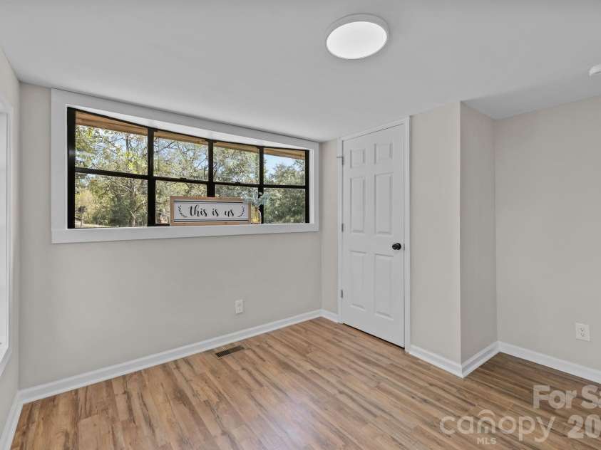 1315 King Road, Salisbury, NC 28146.  MLS# CAR4305075, YatesRealty ID 3967. 
