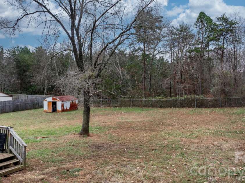 157 Broad Meadow Drive, Statesville, NC 28677.  MLS# CAR4343930, YatesRealty ID 3967. 