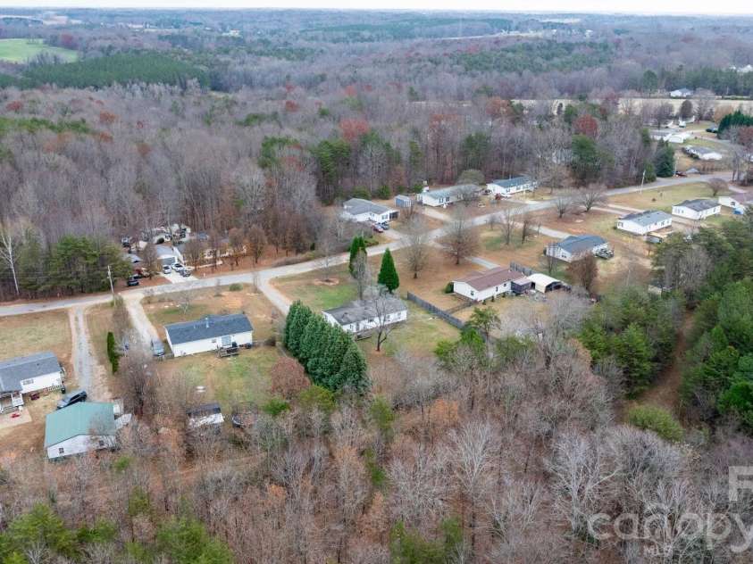 157 Broad Meadow Drive, Statesville, NC 28677.  MLS# CAR4343930, YatesRealty ID 3967. 