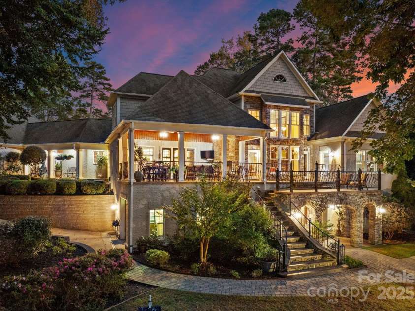 188 Windwood Lane, Troutman, NC 28166.  MLS# CAR4235635, YatesRealty ID 3967. 