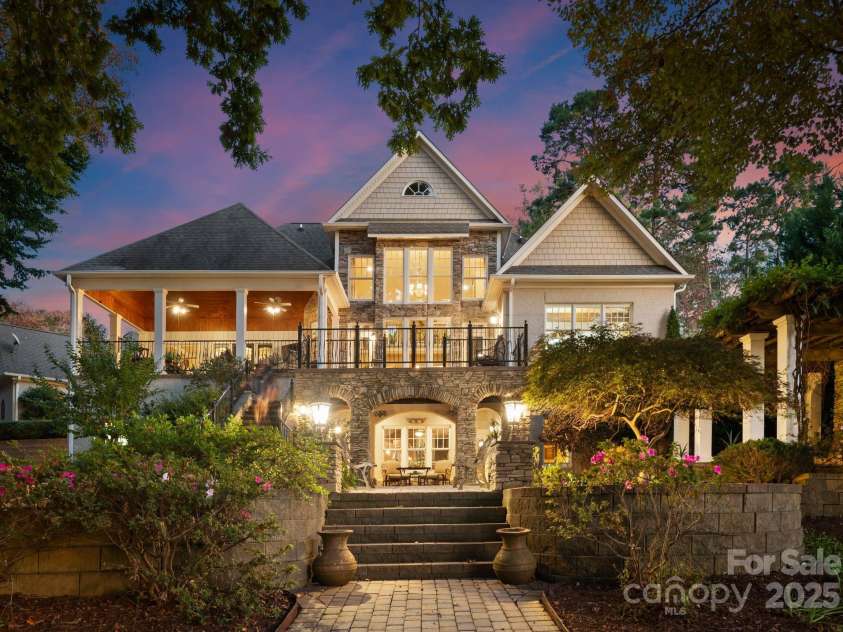 188 Windwood Lane, Troutman, NC 28166.  MLS# CAR4235635, YatesRealty ID 3967. 