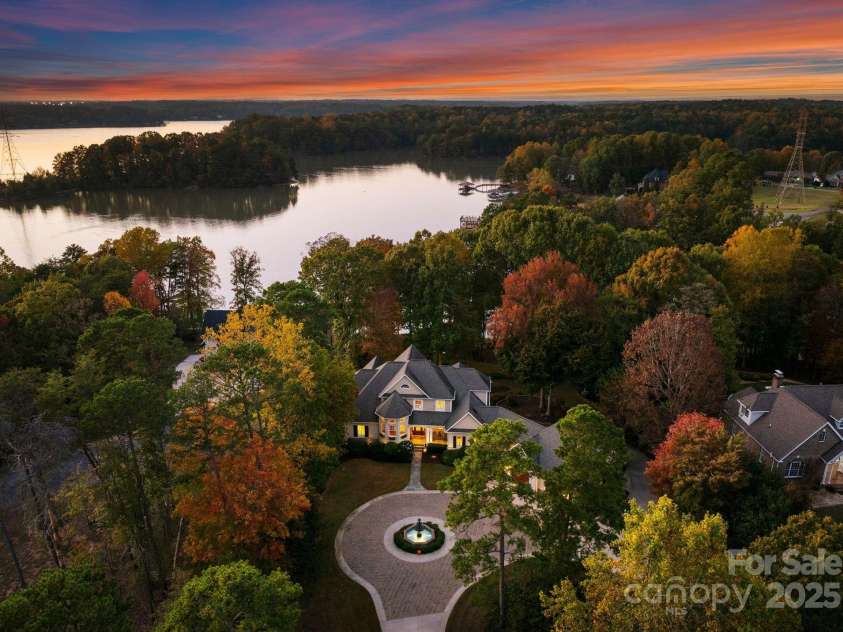 188 Windwood Lane, Troutman, NC 28166.  MLS# CAR4235635, YatesRealty ID 3967. 