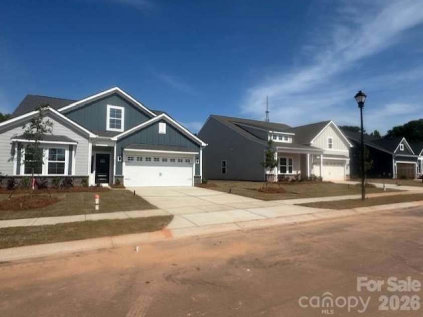 204 Rodeo Drive, Shelby, NC 28150.  MLS# CAR4346538, YatesRealty ID 39670. 