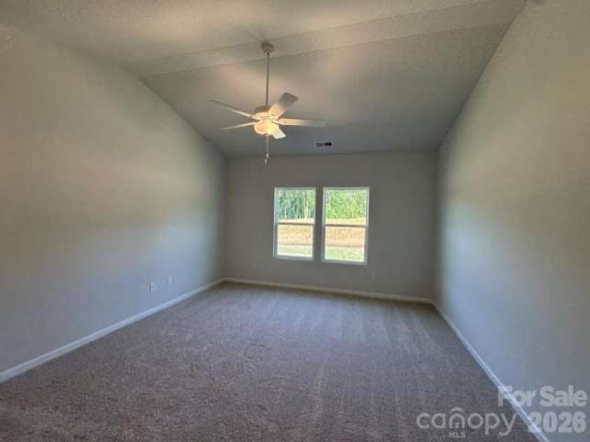 204 Rodeo Drive, Shelby, NC 28150.  MLS# CAR4346538, YatesRealty ID 39670. Primary Bedroom