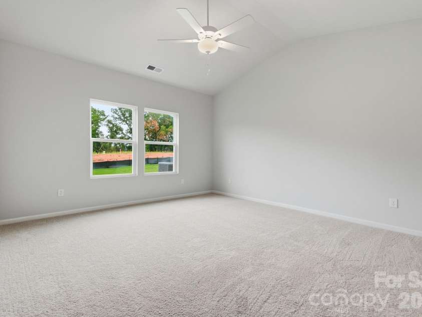 204 Rodeo Drive, Shelby, NC 28150.  MLS# CAR4346538, YatesRealty ID 39670. Primary Bedroom