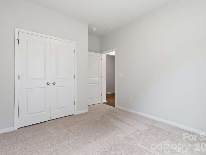 204 Rodeo Drive, Shelby, NC 28150.  MLS# CAR4346538, YatesRealty ID 39670. Secondary Bedroom