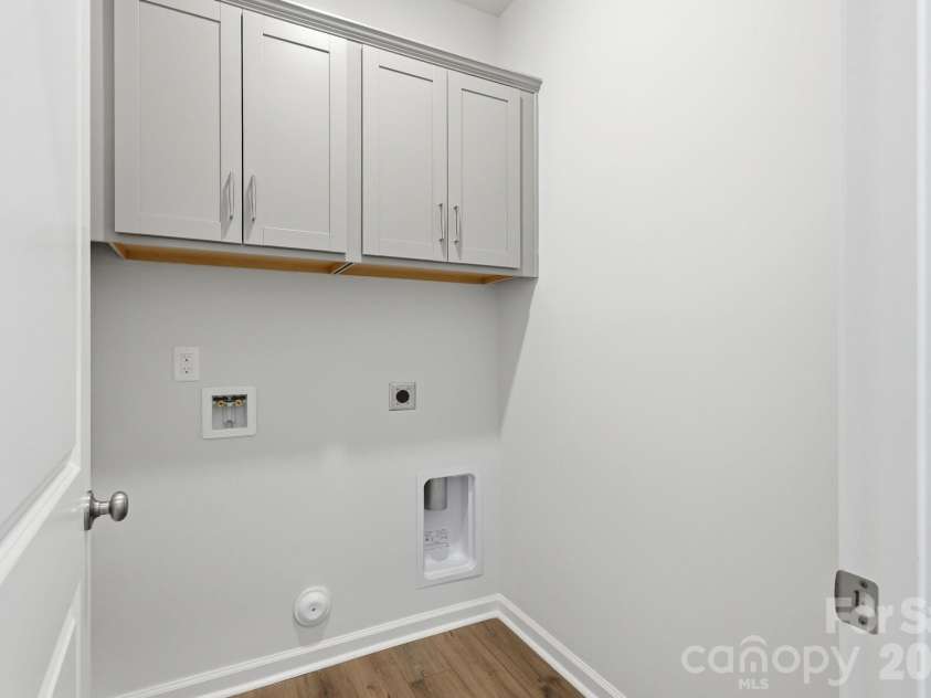 205 Rodeo Drive, Shelby, NC 28150.  MLS# CAR4342609, YatesRealty ID 39672. Laundry Room