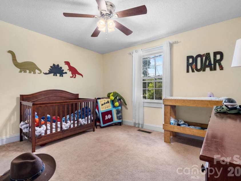227 27th Street, Newton, NC 28658.  MLS# CAR4395127, YatesRealty ID 39674. 