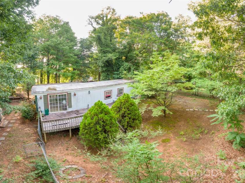 174 Laurel Lane, Lake Lure, NC 28746.  MLS# CAR4402159, YatesRealty ID 39675. 