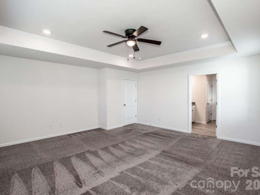 129 Candlelight Way, Mooresville, NC 28115.  MLS# CAR4319006, YatesRealty ID 3968. 