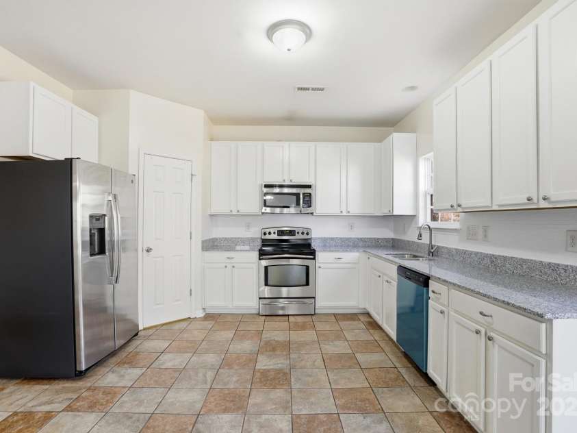 2019 Aberglen Drive, Charlotte, NC 28262.  MLS# CAR4323043, YatesRealty ID 3968. 