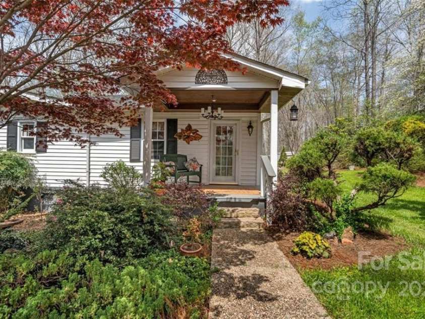 3011 Paraham Road, York, SC 29745.  MLS# CAR3848811, YatesRealty ID 3968. 