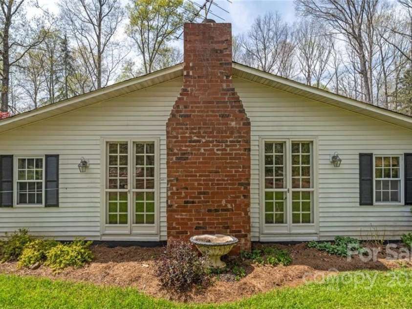 3011 Paraham Road, York, SC 29745.  MLS# CAR3848811, YatesRealty ID 3968. 