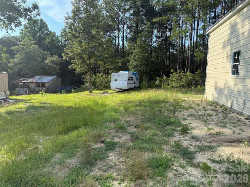 2356 Beaver Dam Road, Cassatt, SC 29032.  MLS# CAR4406030, YatesRealty ID 39680. 