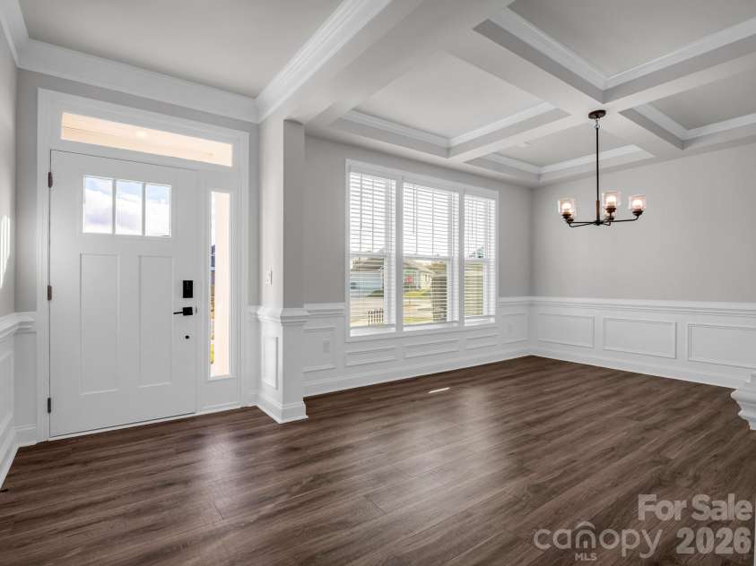 23 Silverthorne Court, Hendersonville, NC 28792.  MLS# CAR4406094, YatesRealty ID 39682. 
