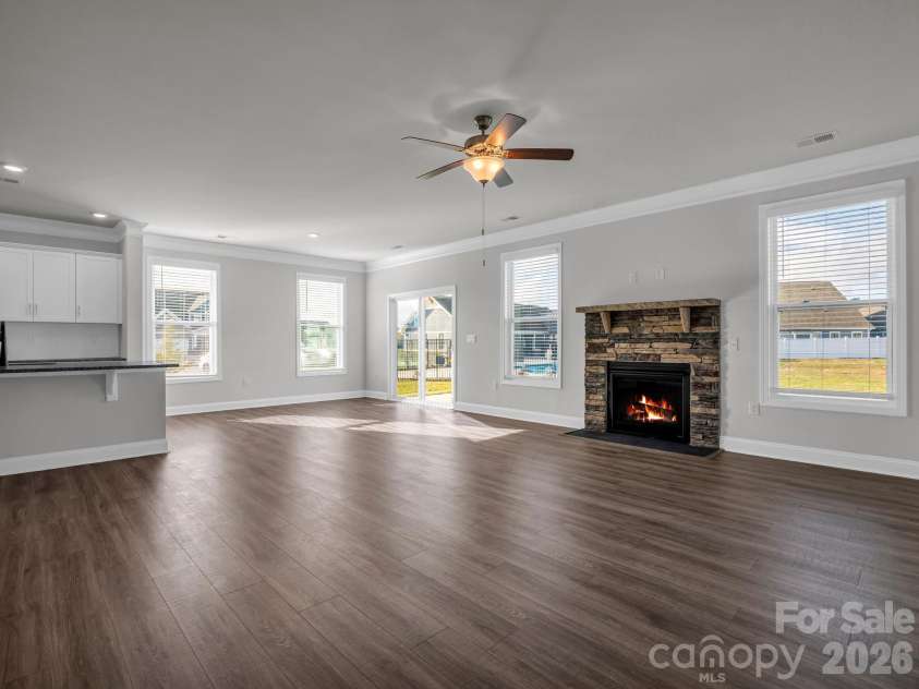 23 Silverthorne Court, Hendersonville, NC 28792.  MLS# CAR4406094, YatesRealty ID 39682. 