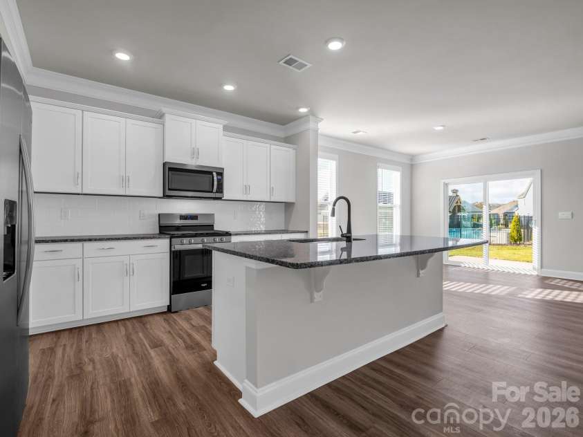 23 Silverthorne Court, Hendersonville, NC 28792.  MLS# CAR4406094, YatesRealty ID 39682. 