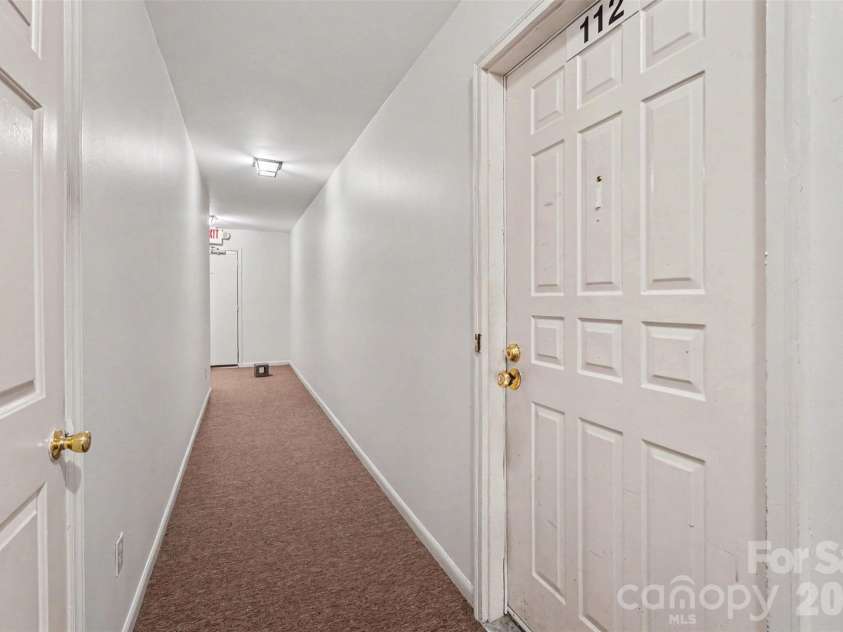 112 Briarcliff Drive, Kannapolis, NC 28081.  MLS# CAR4407191, YatesRealty ID 39686. 