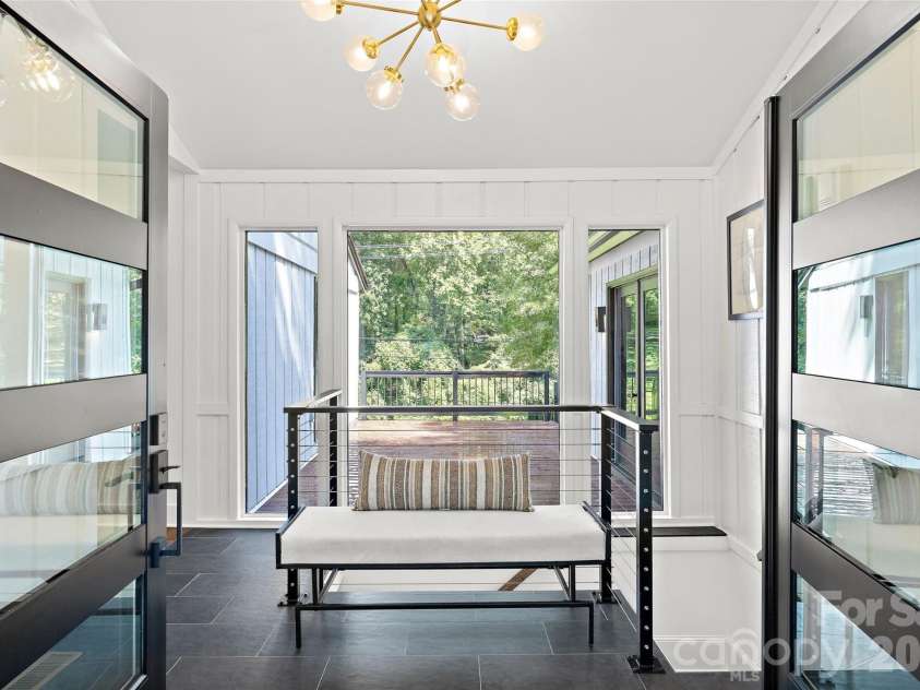 2600 Vardall Court, Charlotte, NC 28226.  MLS# CAR4400595, YatesRealty ID 39688. 