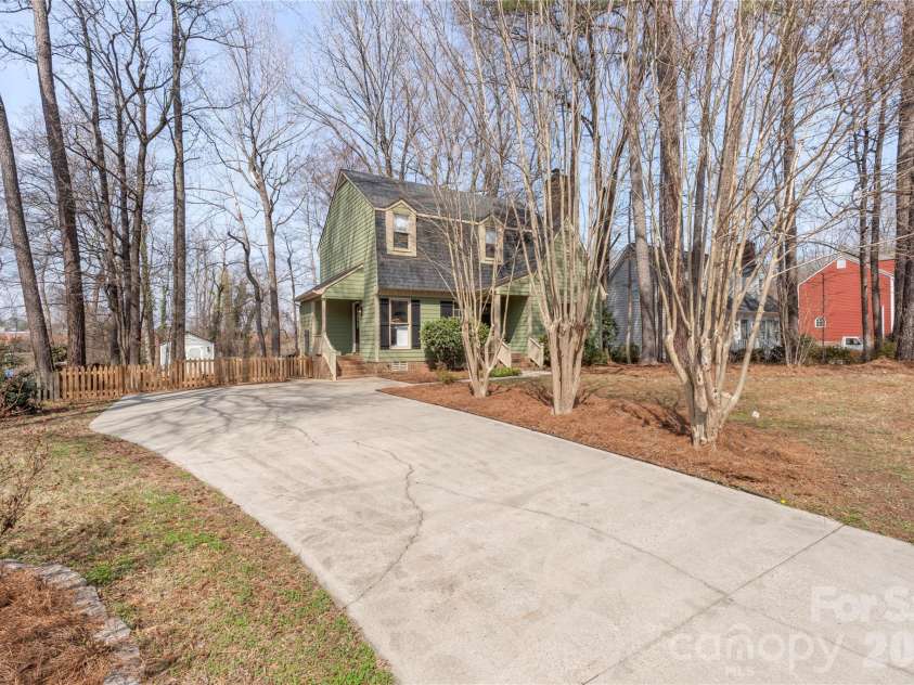 266 Post Oak Avenue, Concord, NC 28025.  MLS# CAR4353873, YatesRealty ID 3969. 