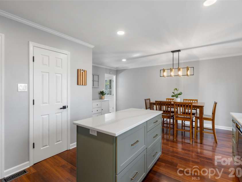 266 Post Oak Avenue, Concord, NC 28025.  MLS# CAR4353873, YatesRealty ID 3969. 