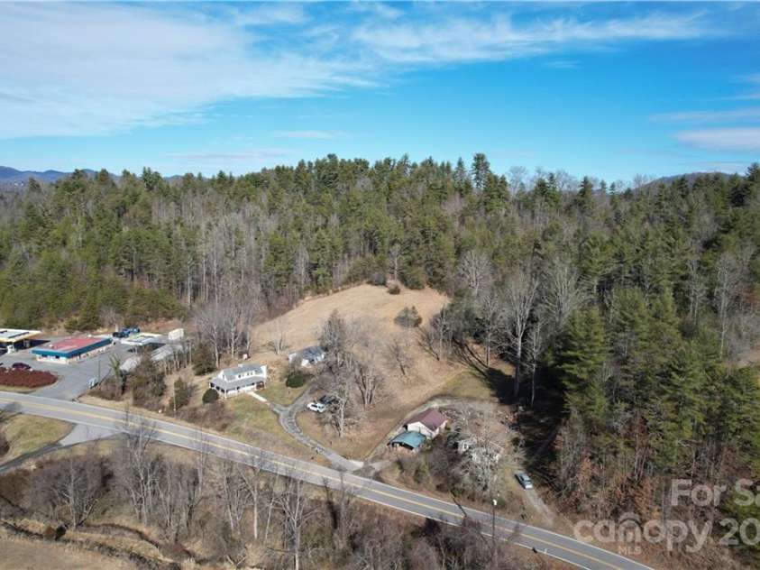 36 Stockton Branch Road, Weaverville, NC 28787.  MLS# CAR3934213, YatesRealty ID 3969. 