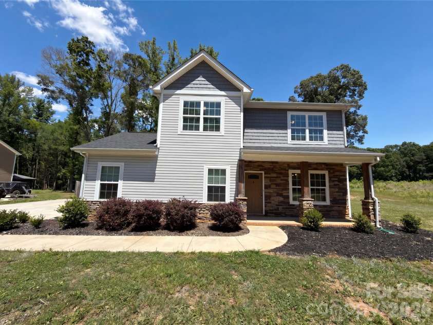 4918 Griffith Road, Monroe, NC 28112.  MLS# CAR4382568, YatesRealty ID 39693. 