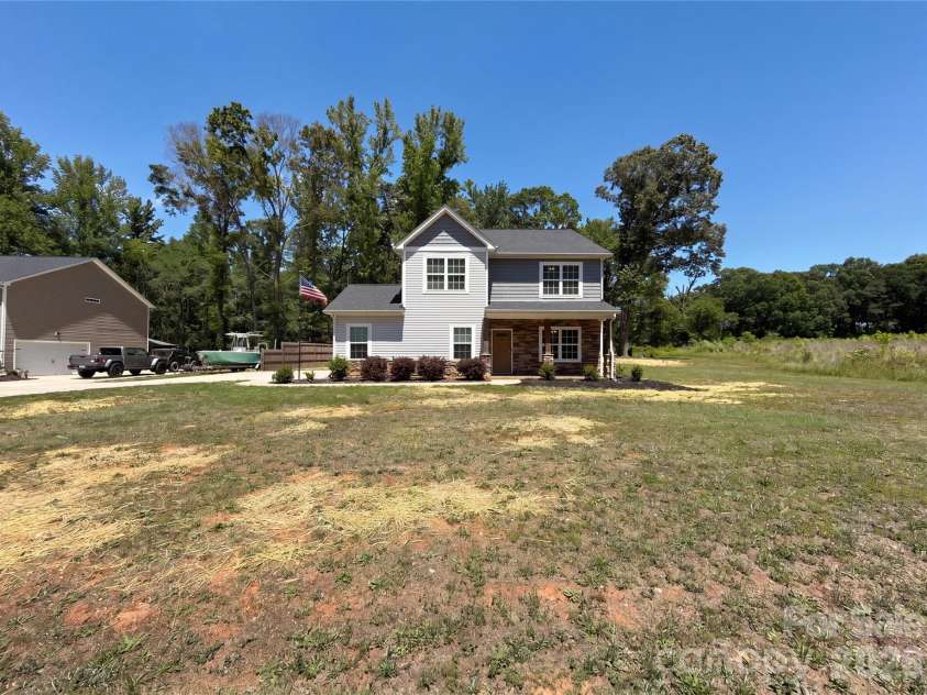 4918 Griffith Road, Monroe, NC 28112.  MLS# CAR4382568, YatesRealty ID 39693. 