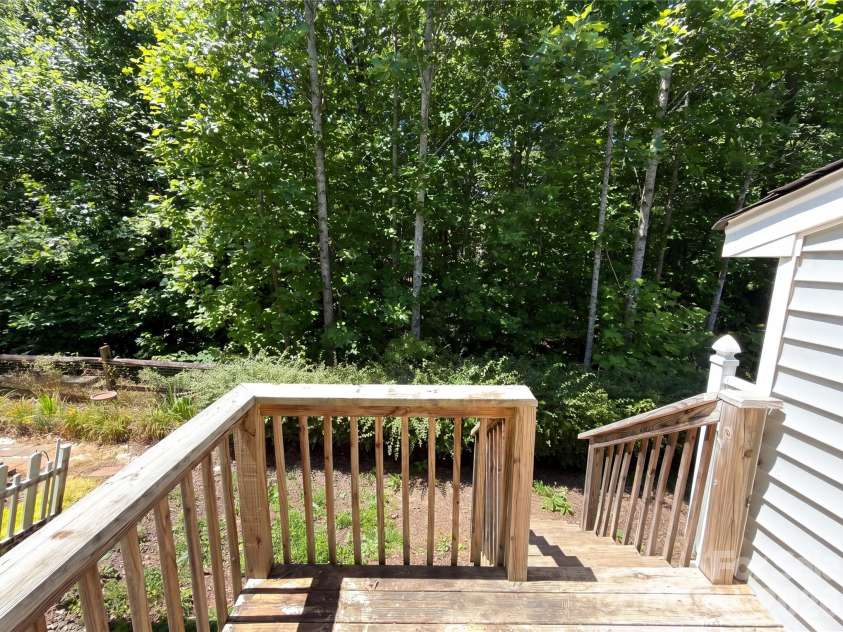7395 Sun Dance Drive, Fort Mill, SC 29707.  MLS# CAR4383941, YatesRealty ID 39694. 