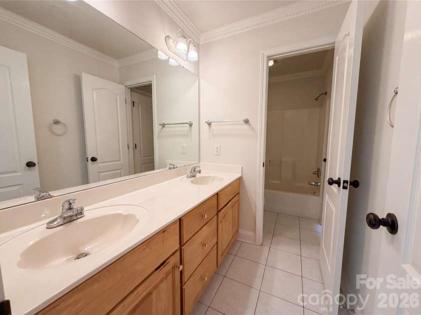 5309 Old Town Lane, Gastonia, NC 28056.  MLS# CAR4386685, YatesRealty ID 39695. 
