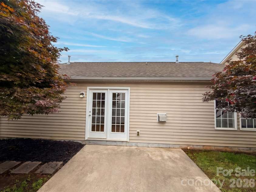 4493 Easywater Lane, Fort Mill, SC 29707.  MLS# CAR4388319, YatesRealty ID 39696. 