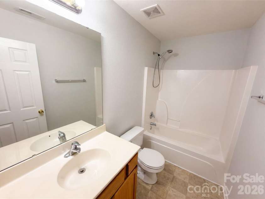 4493 Easywater Lane, Fort Mill, SC 29707.  MLS# CAR4388319, YatesRealty ID 39696. 