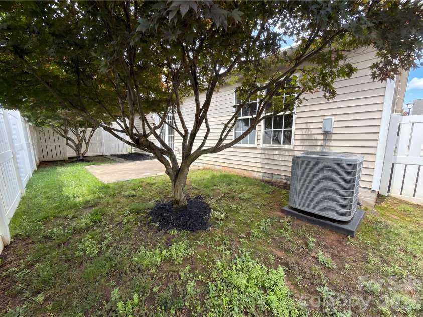 4493 Easywater Lane, Fort Mill, SC 29707.  MLS# CAR4388319, YatesRealty ID 39696. 