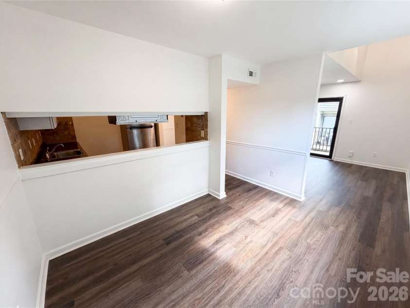 1625 Merry Oaks Road, Charlotte, NC 28205.  MLS# CAR4388337, YatesRealty ID 39697. 